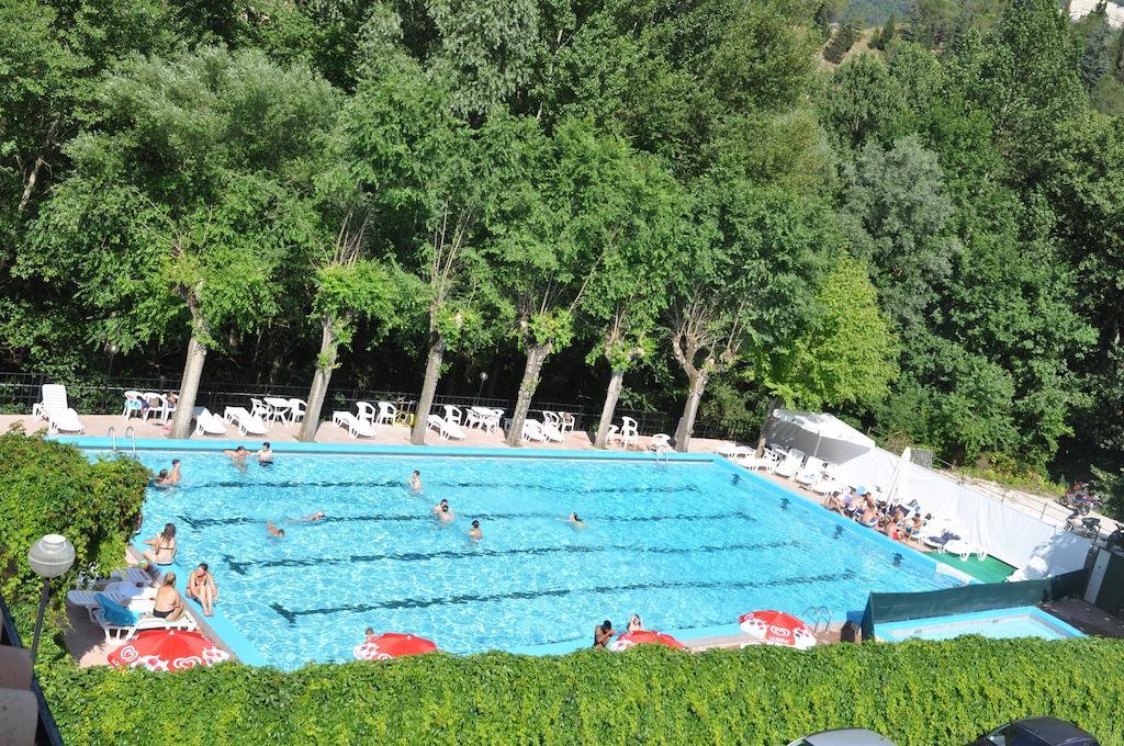 Hotel Terme Di San Vittore Genga  Exterior photo