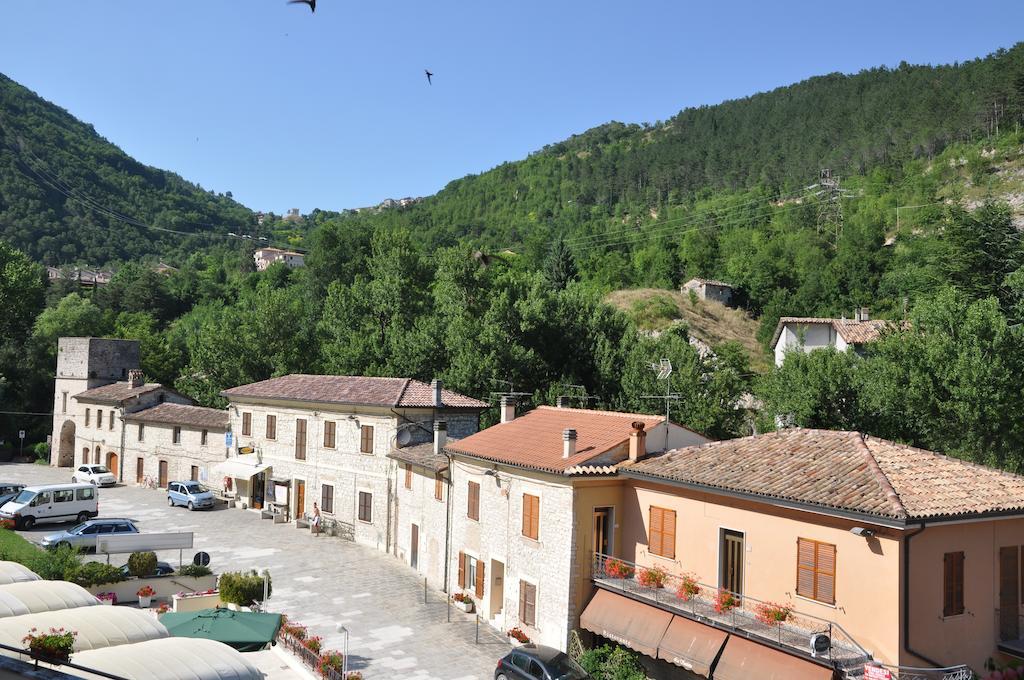 Hotel Terme Di San Vittore Genga  Exterior photo