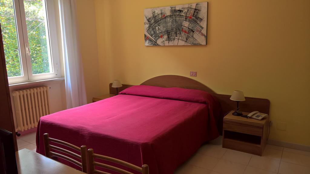 Hotel Terme Di San Vittore Genga  Exterior photo